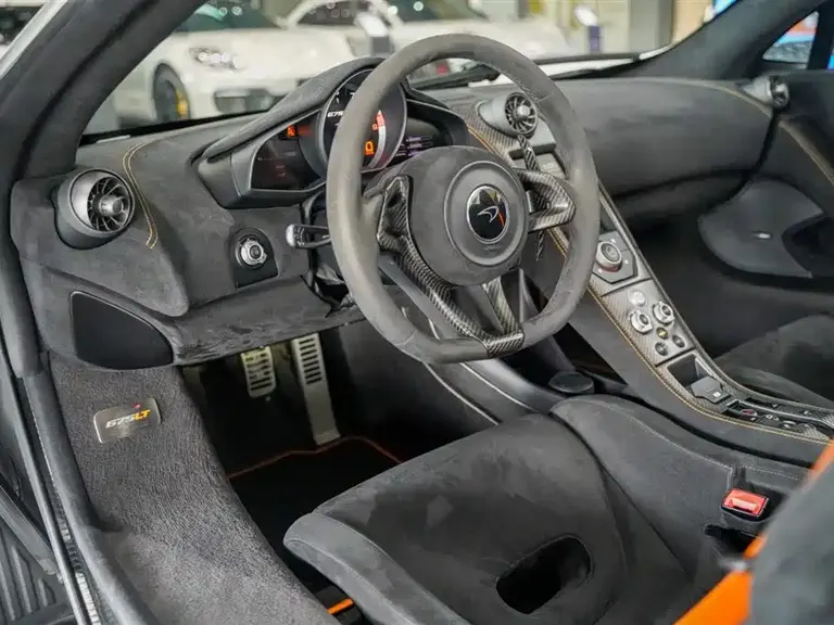 McLaren 675 LT 3.8 L Auto