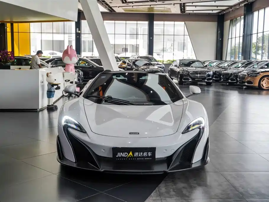 McLaren 675 LT 3.8 L Auto