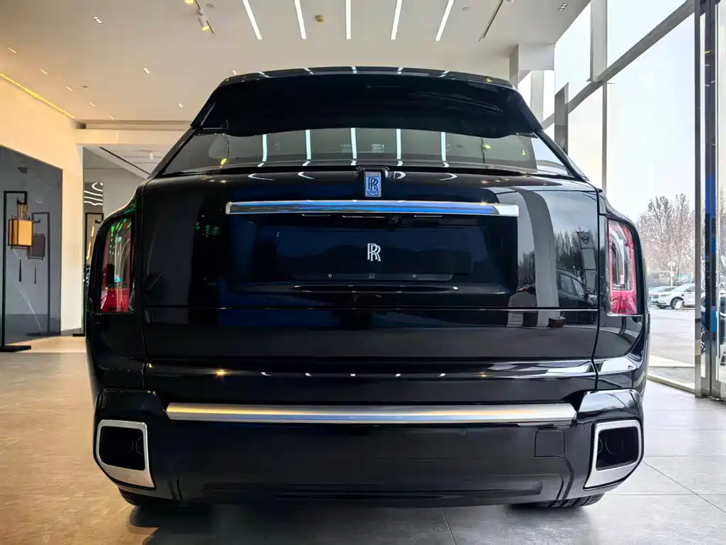 Cullinan 5-seat