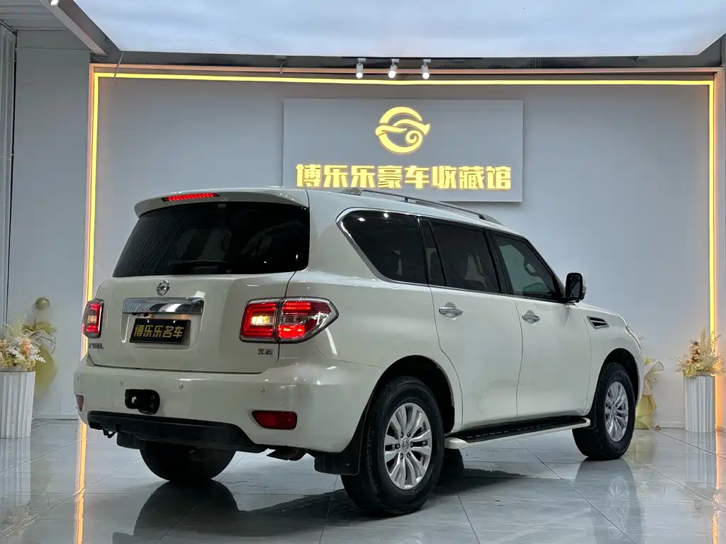 Patrol 4.0 L Middle East