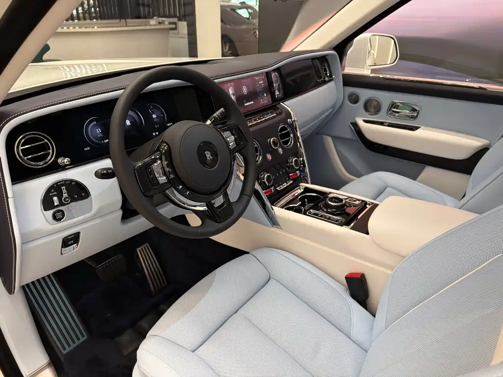 Cullinan 4-seat