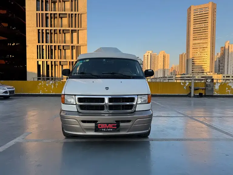 RAM Trucks RAM Trucks房车 2002款 5.2 L 自动
