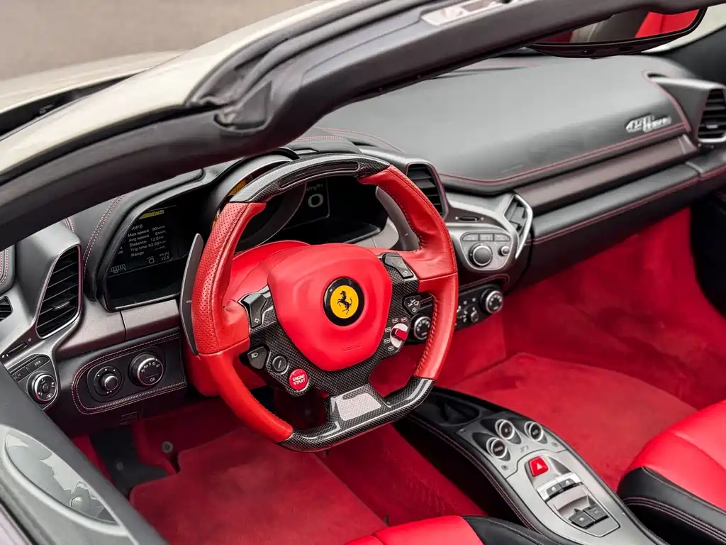 Ferrari 458 4.5 L Spider
