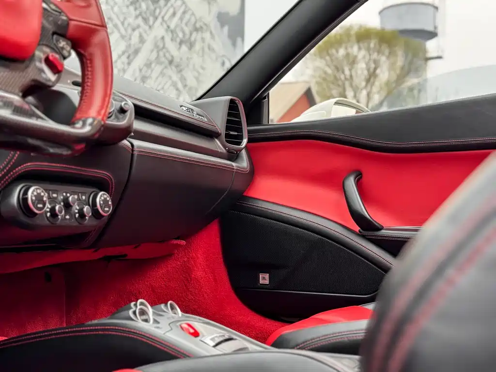 Ferrari 458 4.5 L Spider