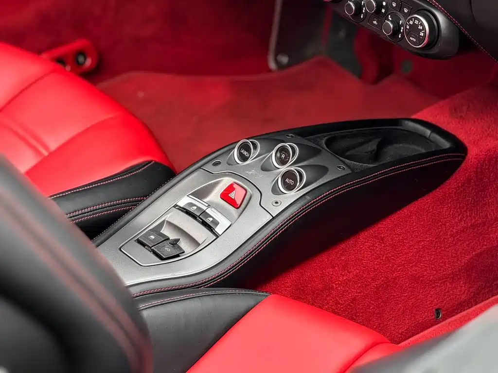 Ferrari 458 4.5 L Spider
