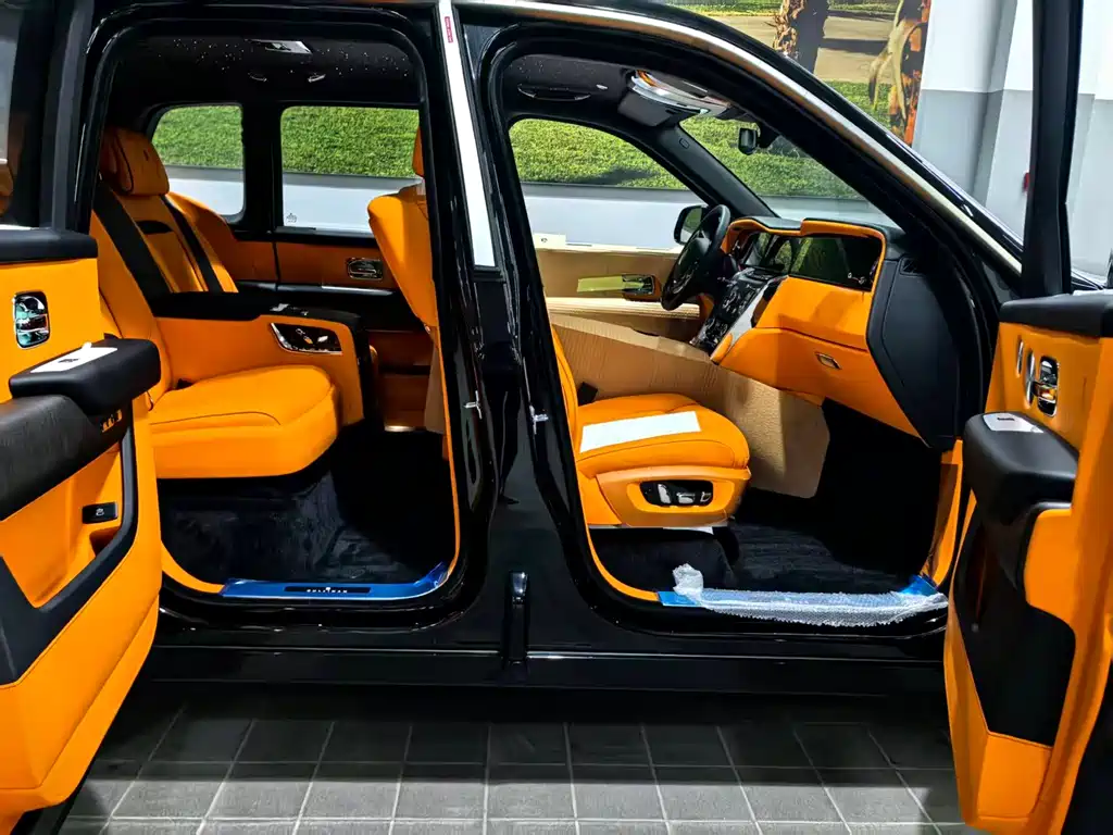 Cullinan 4-seat
