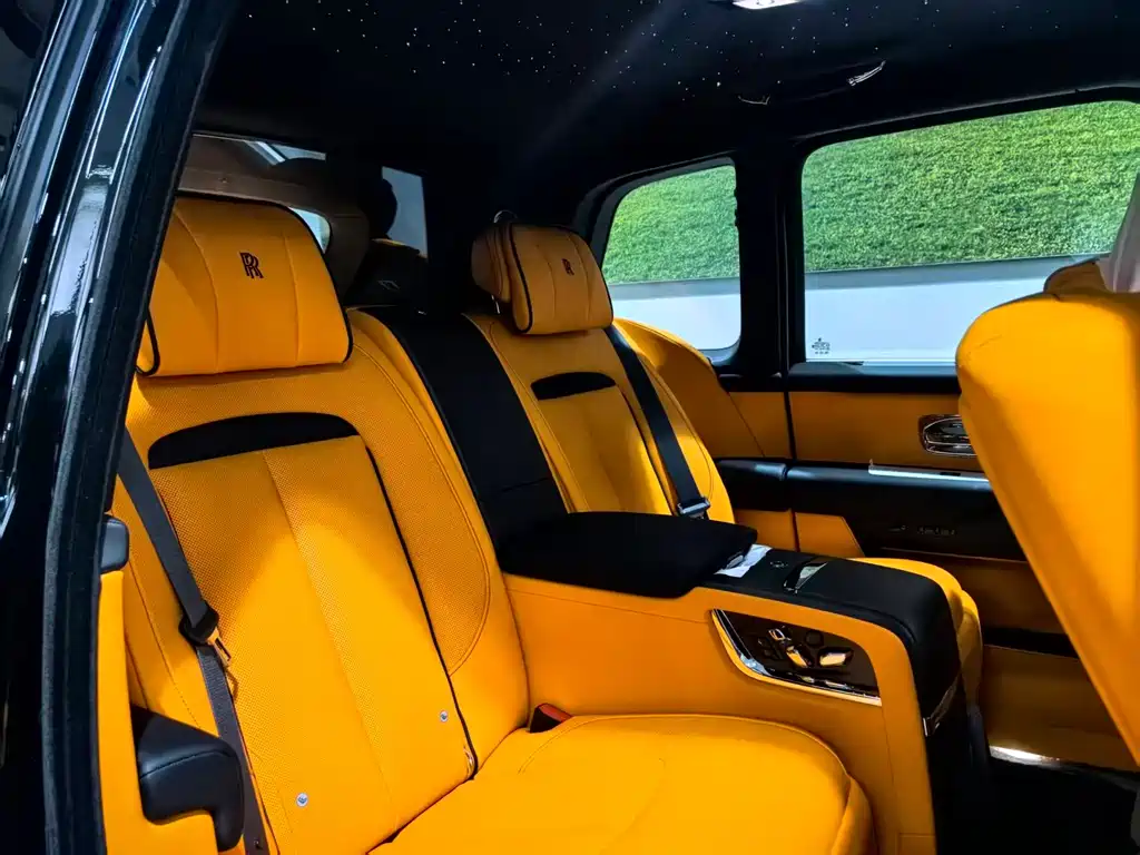 Cullinan 4-seat