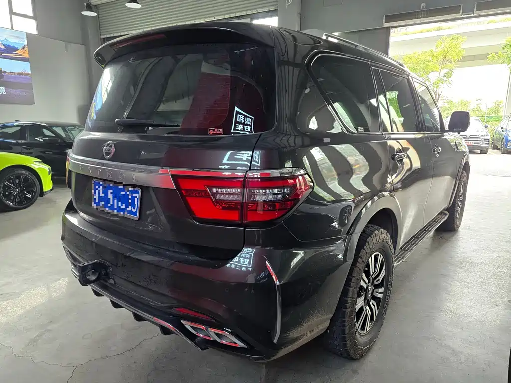 Patrol 4.0 L Middle East