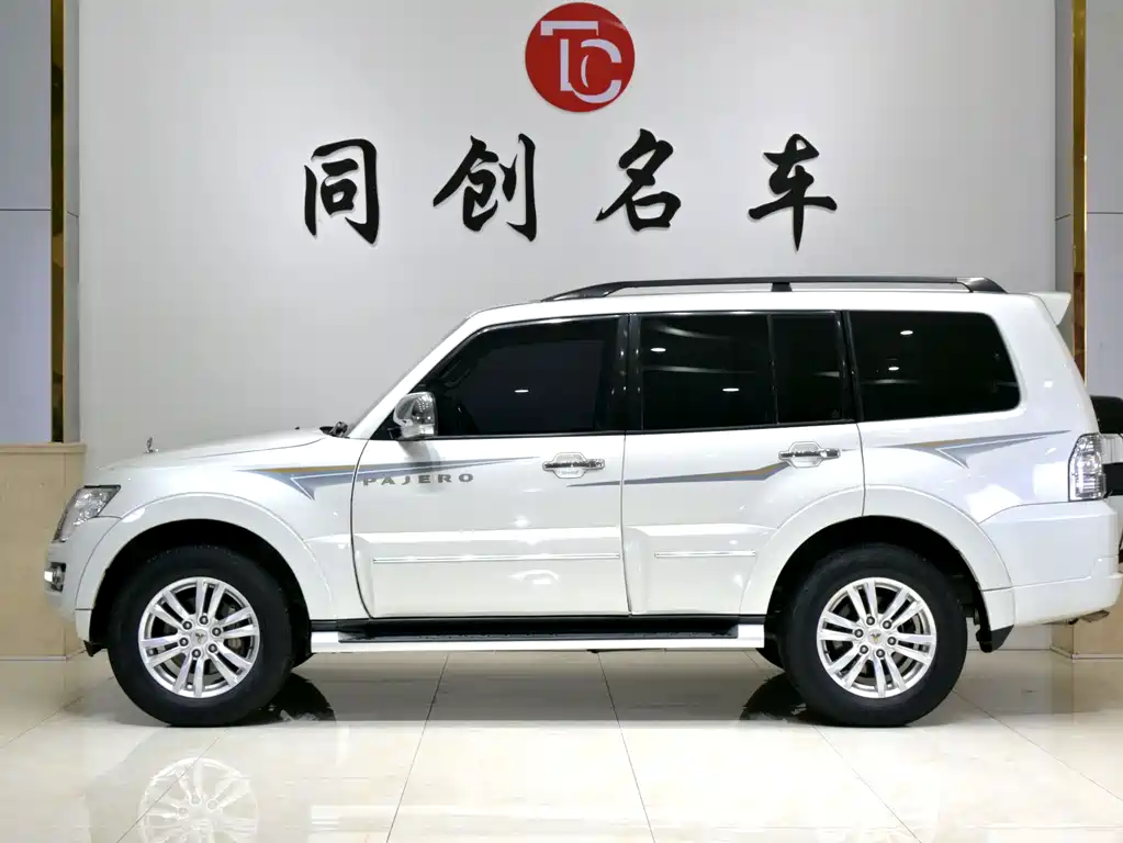Pajero (Import) 3.8 L Middle East