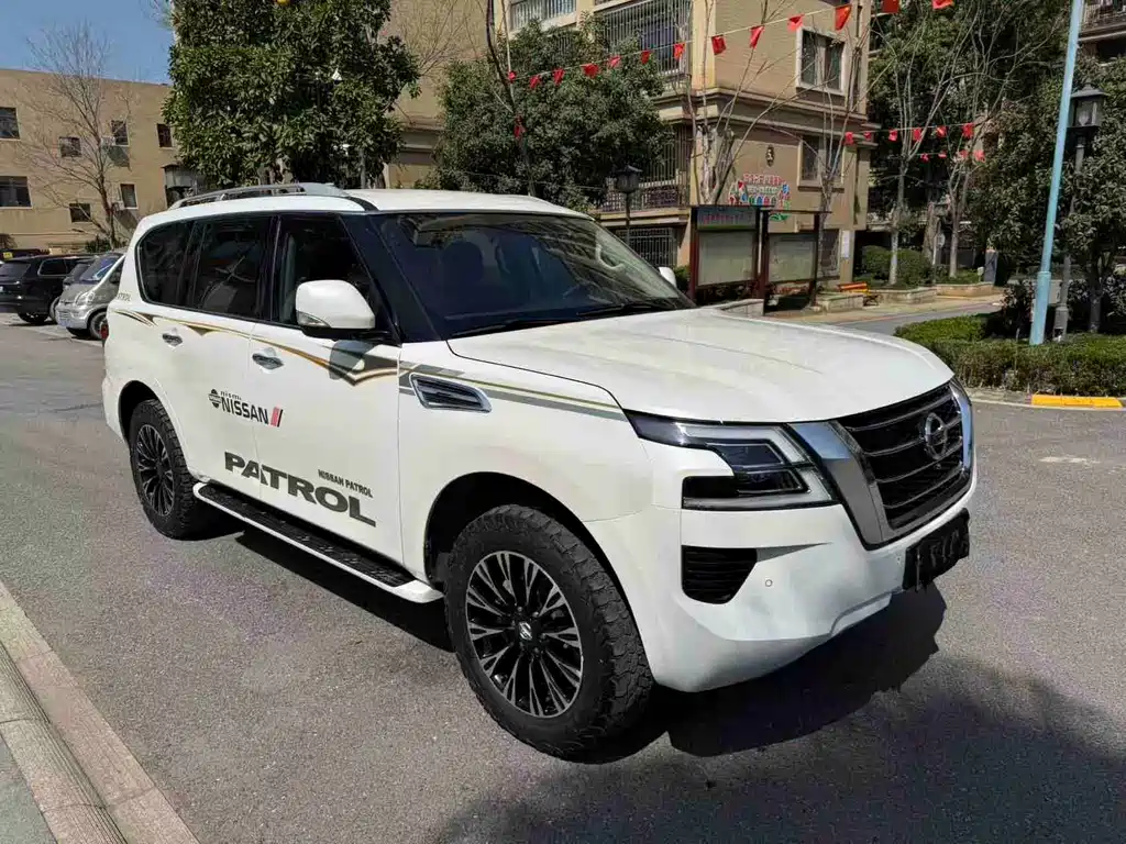 Patrol 4.0 L Middle East