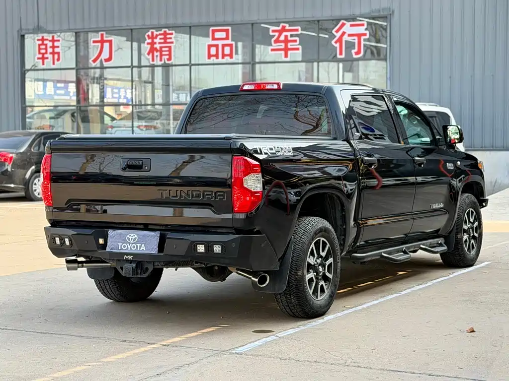 Tundra 坦途 2018款 5.7 L 自动