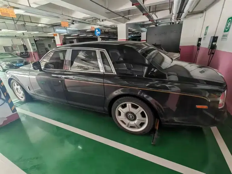 Rolls-Royce Phantom 6.7 L Standard