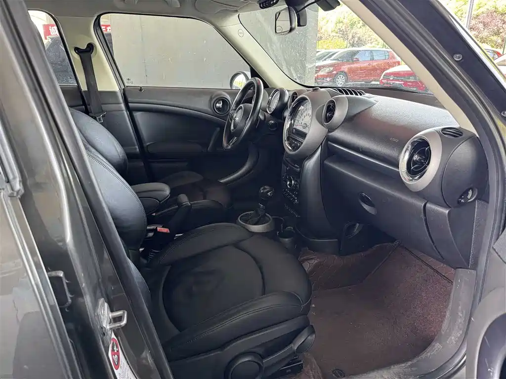 MINI COUNTRYMAN 1.6 T COOPER S ALL4