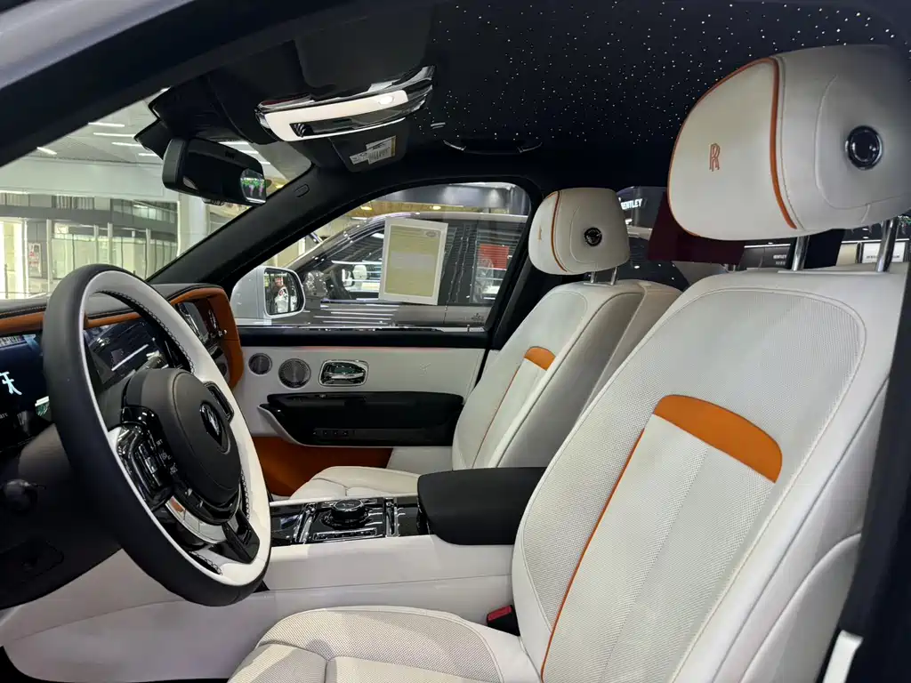 Cullinan Black Badge