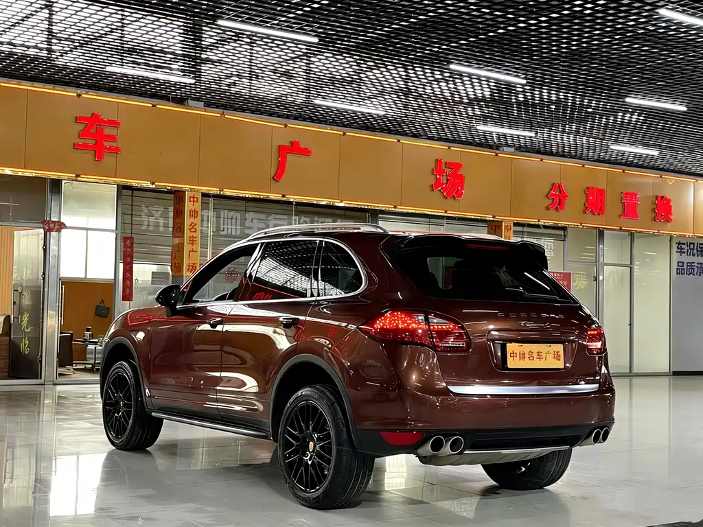 Cayenne Cayenne 3.0 T US Spec