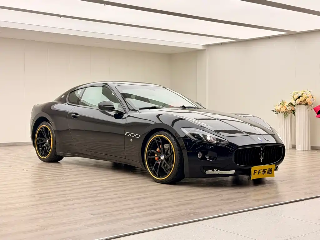 GranTurismo GranTurismo 2013款 4.2 L V8