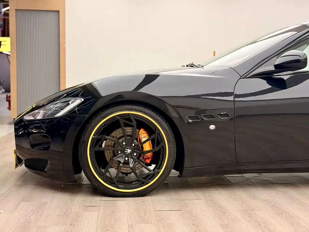 GranTurismo GranTurismo 2013款 4.2 L V8
