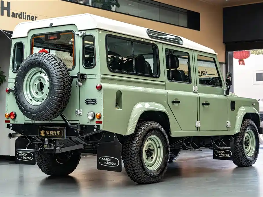 Land Rover Defender Land Rover Defender 2.2 T Diesel EU Spec