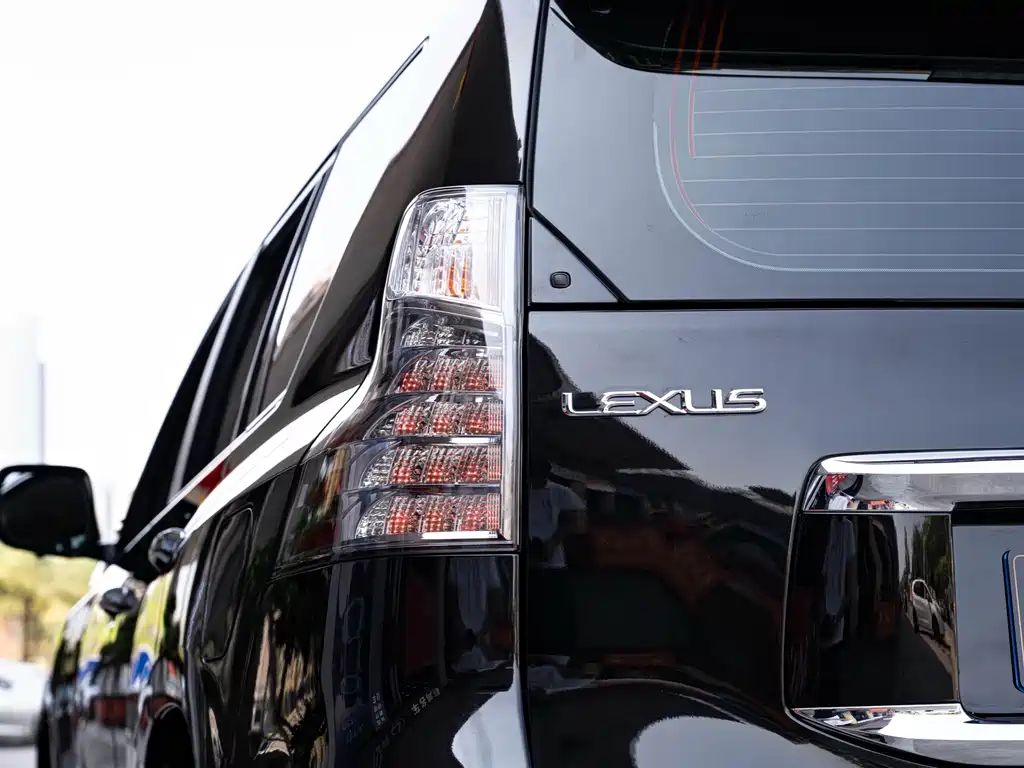 Lexus GX 4.6 L Middle East