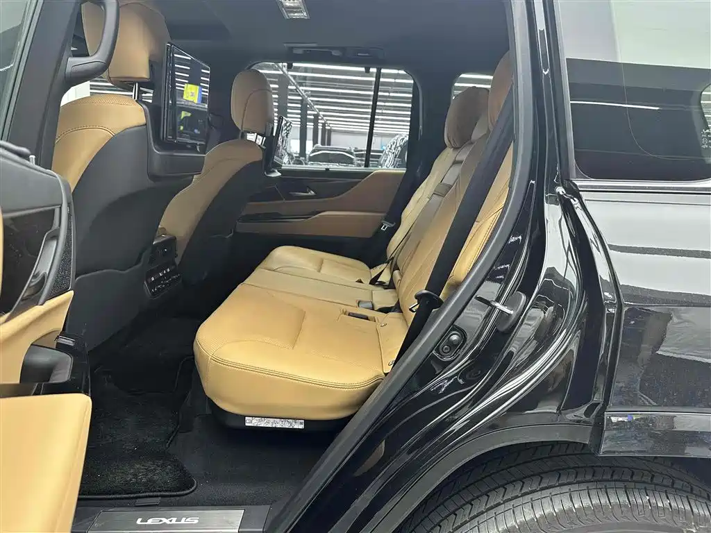 Lexus LX 雷克萨斯LX 2023款 3.5 T 中东版