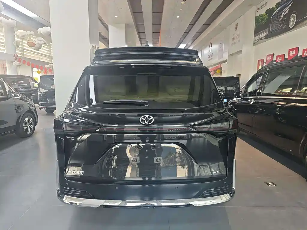 Sienna 赛那SIENNA 2024款 2.5 L混动 高顶版