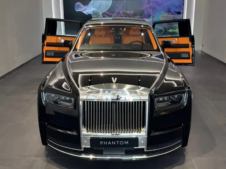 Rolls-Royce Phantom LWB Range Series II