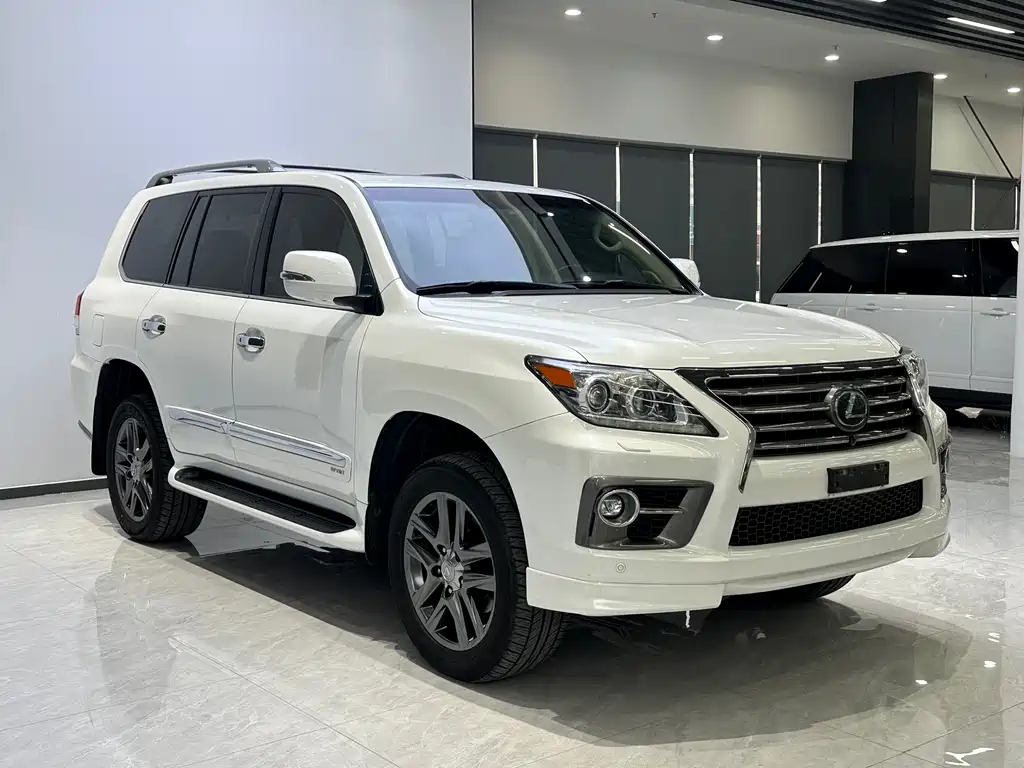 Lexus LX LX570 Middle East