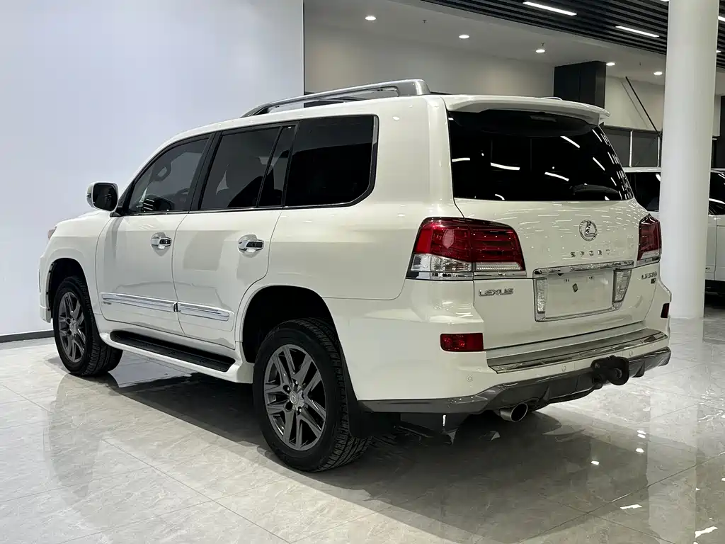 Lexus LX LX570 Middle East