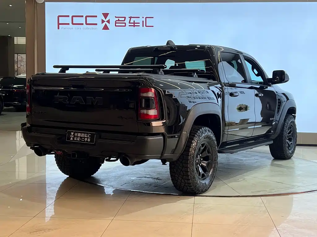 RAM Trucks 6.2 T Auto
