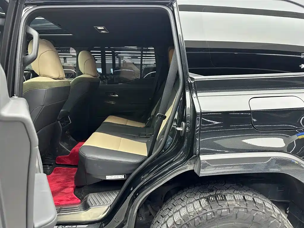 Lexus GX 雷克萨斯GX 2024款 550 美规版