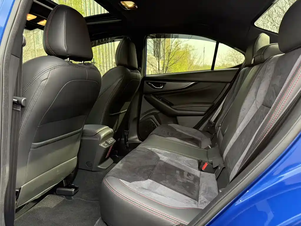 Subaru WRX 斯巴鲁WRX 2022款 2.4 T Sport-tech运动科技加规版