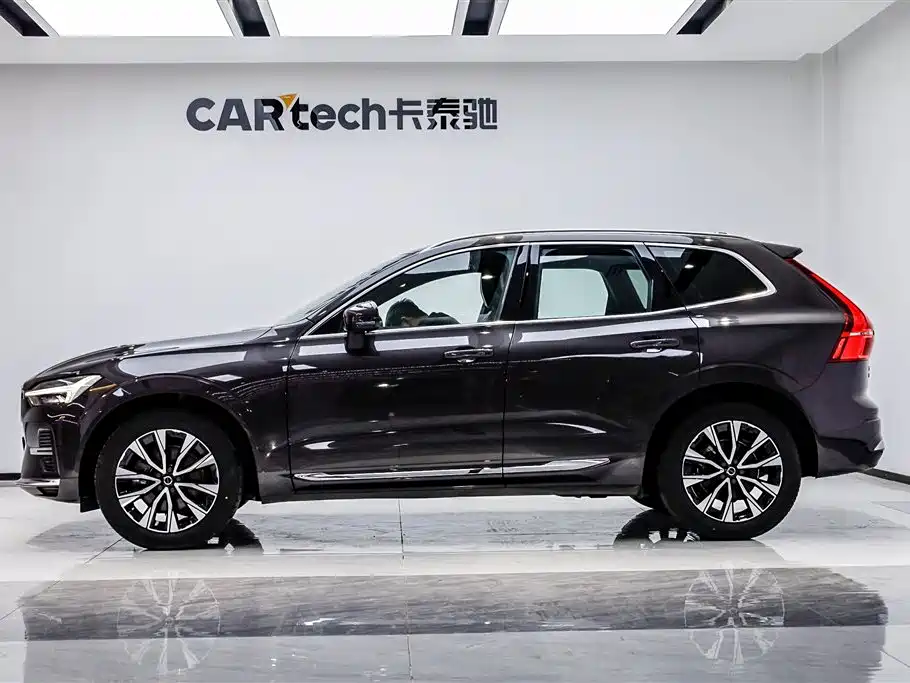Volvo XC60 B5 4 WD Smart Vision Luxury