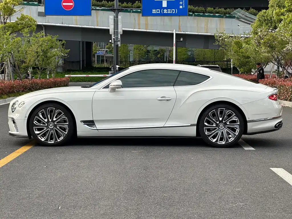Continental GT 4.0 T GT V8 Mulliner
