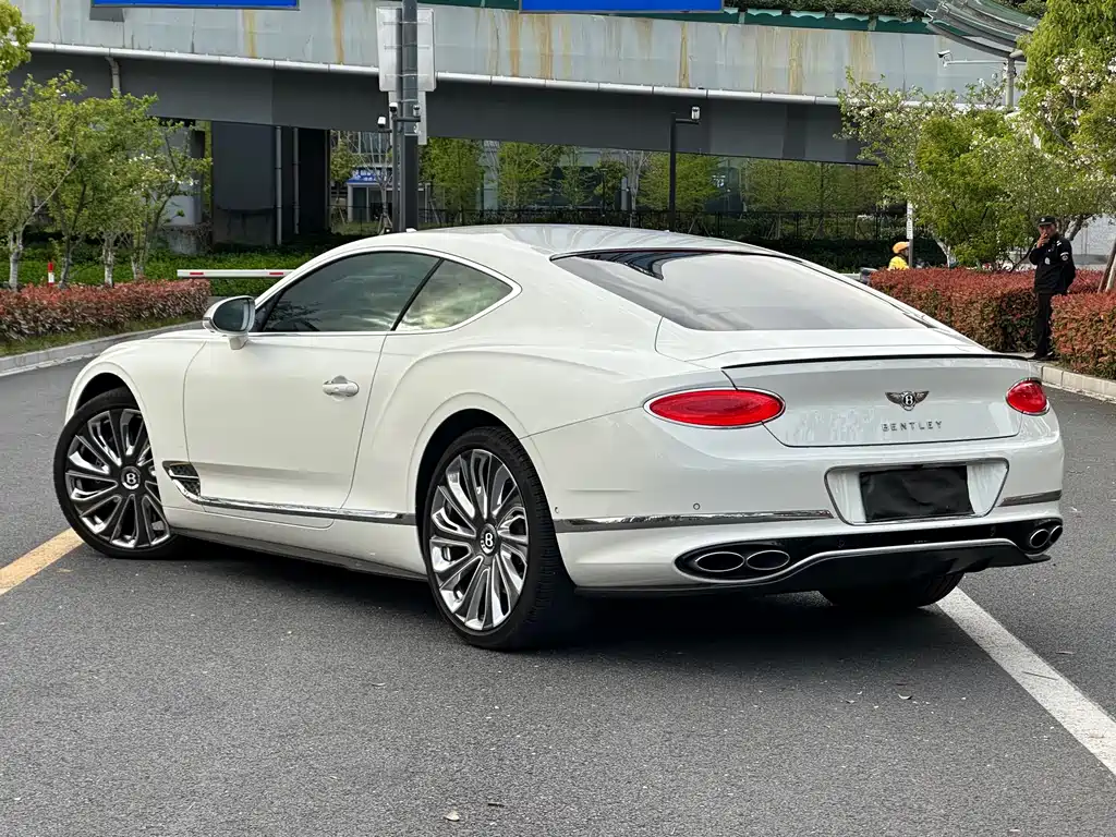 Continental GT 4.0 T GT V8 Mulliner