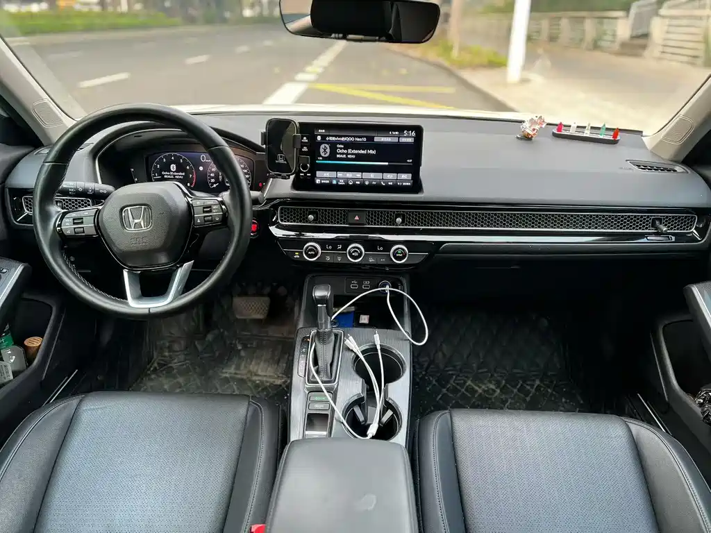 Integra 240 TURBO CVT Smart Enjoyment