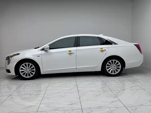 Cadillac XTS 28 T Tech