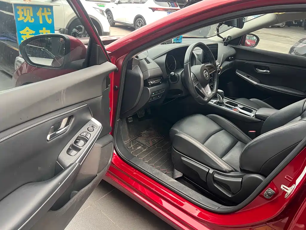 Sylphy 1.6 L XL CVT Joy