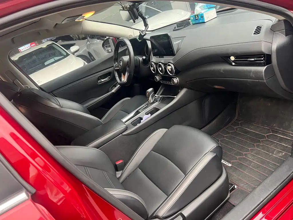 Sylphy 1.6 L XL CVT Joy