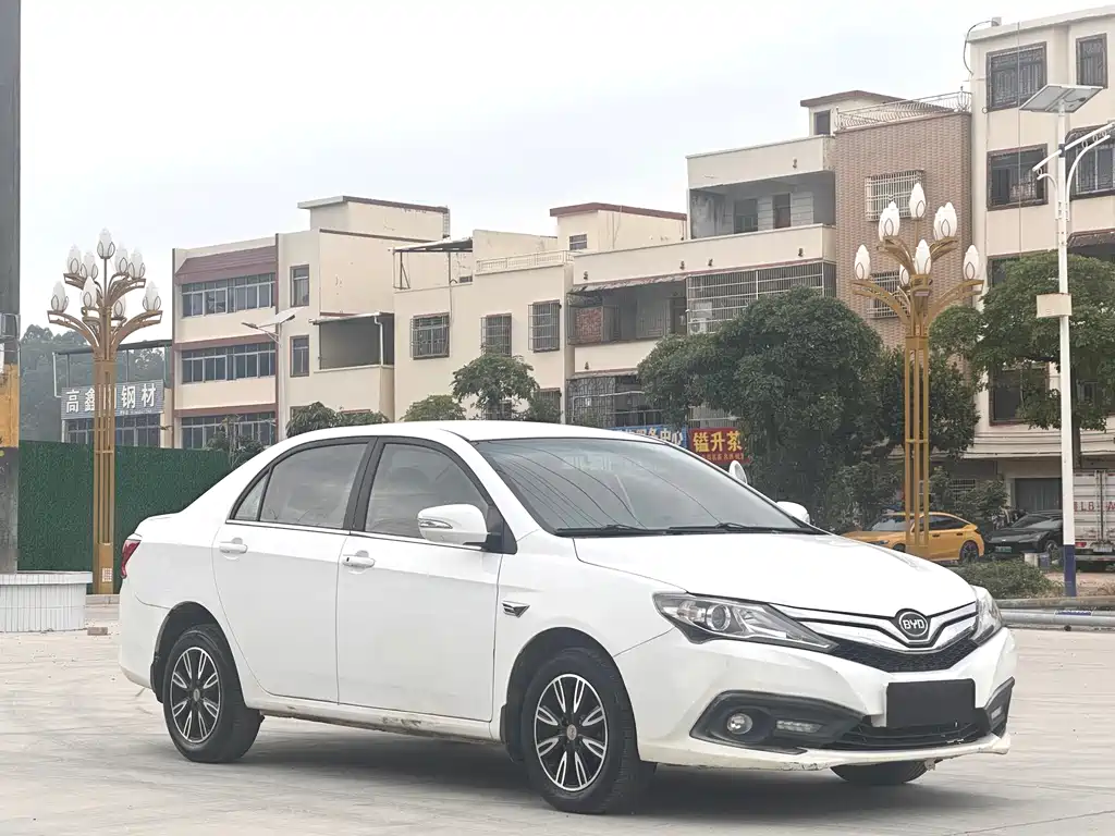 BYD F3 比亚迪F3 2016款 1.5 L 自动豪华型