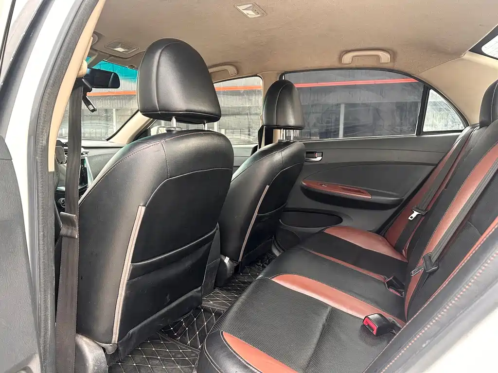 BYD F3 比亚迪F3 2016款 1.5 L 自动豪华型