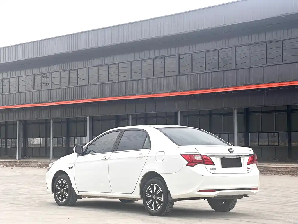 BYD F3 比亚迪F3 2016款 1.5 L 自动豪华型