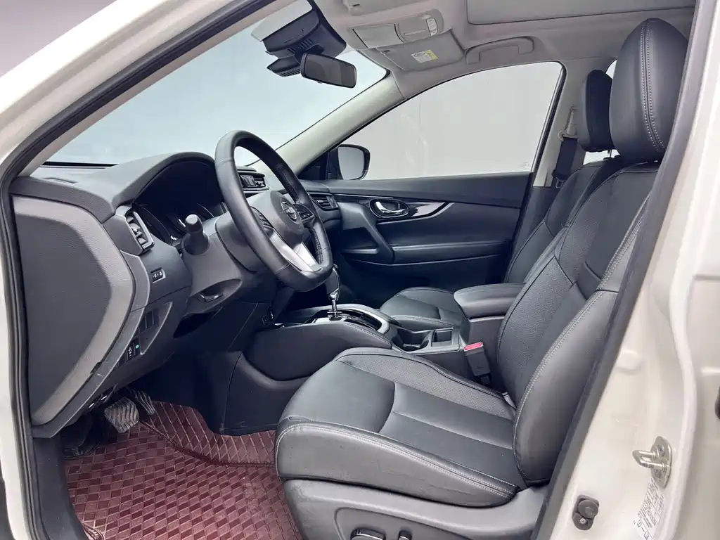 X-Trail 2.0 L 2 WD Connected Comfort Enjoyment