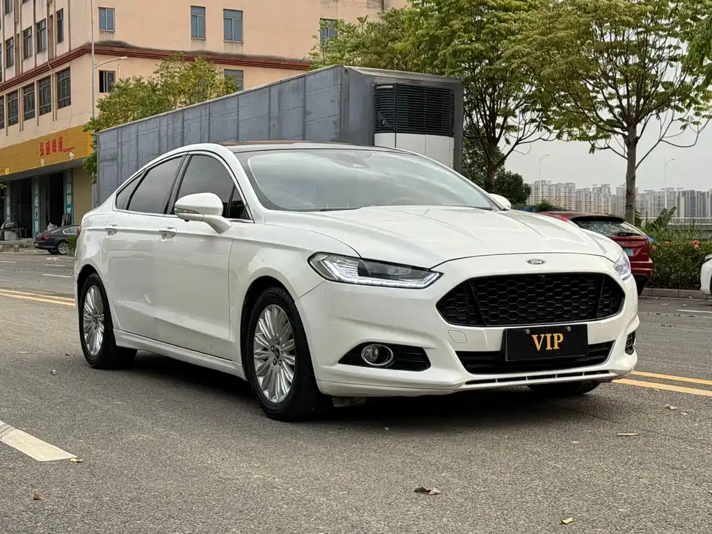 Mondeo 2.0 L GTDi200 Fashion