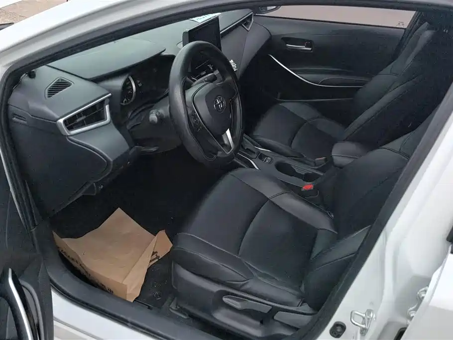 Levin Dual Engine 1.8 H E-CVT Progressive
