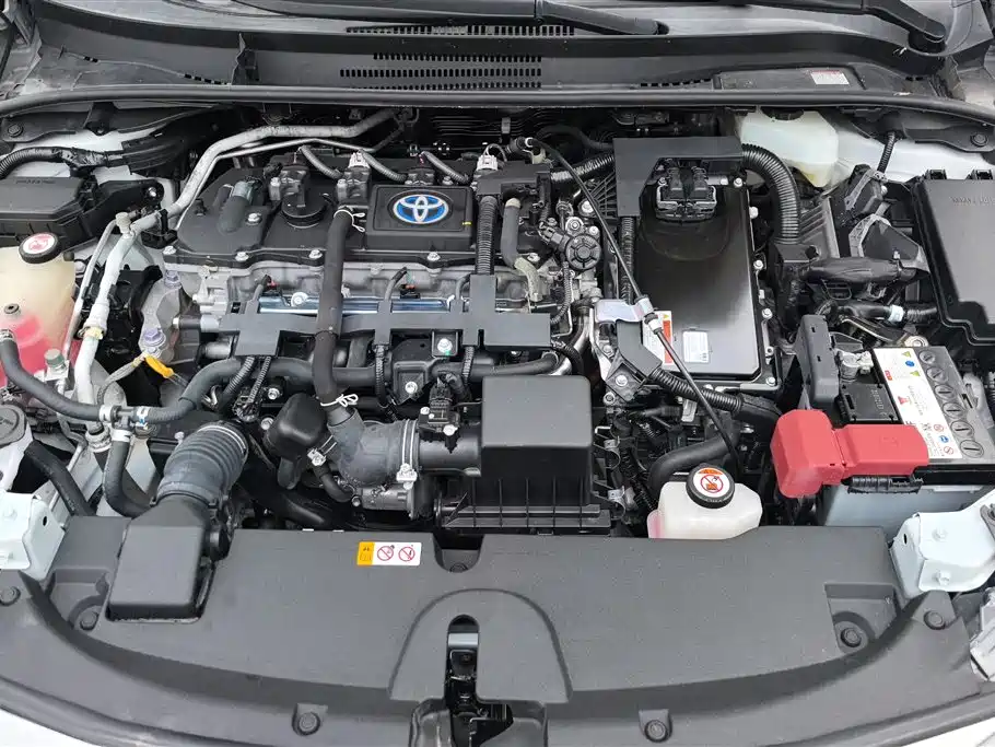 Levin Dual Engine 1.8 H E-CVT Progressive