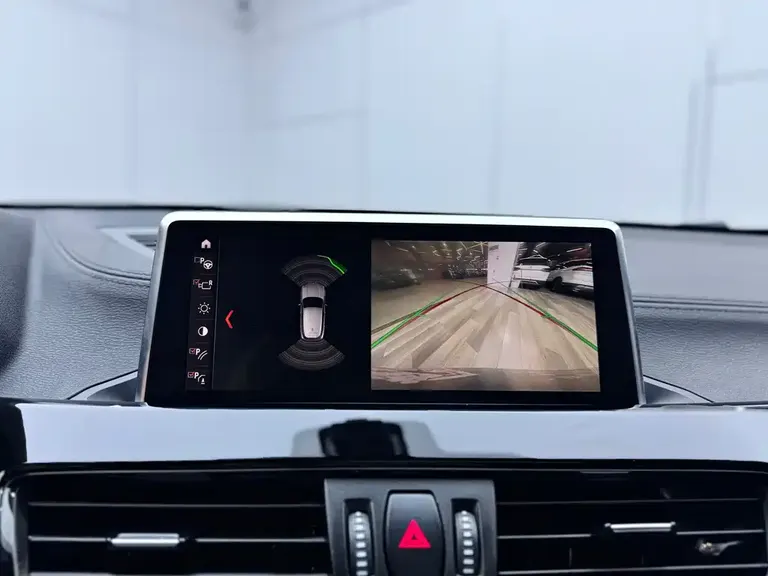 BMW X2 sDrive25 i Leading M Sport Package