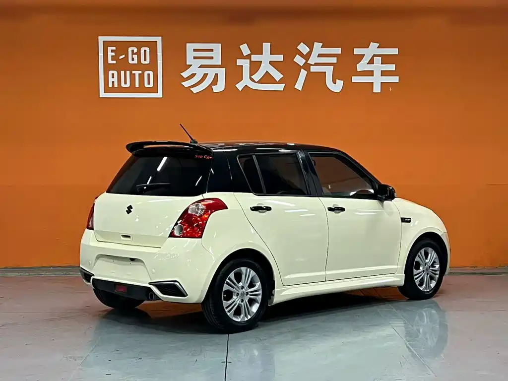 Swift 1.5 L Auto Sport