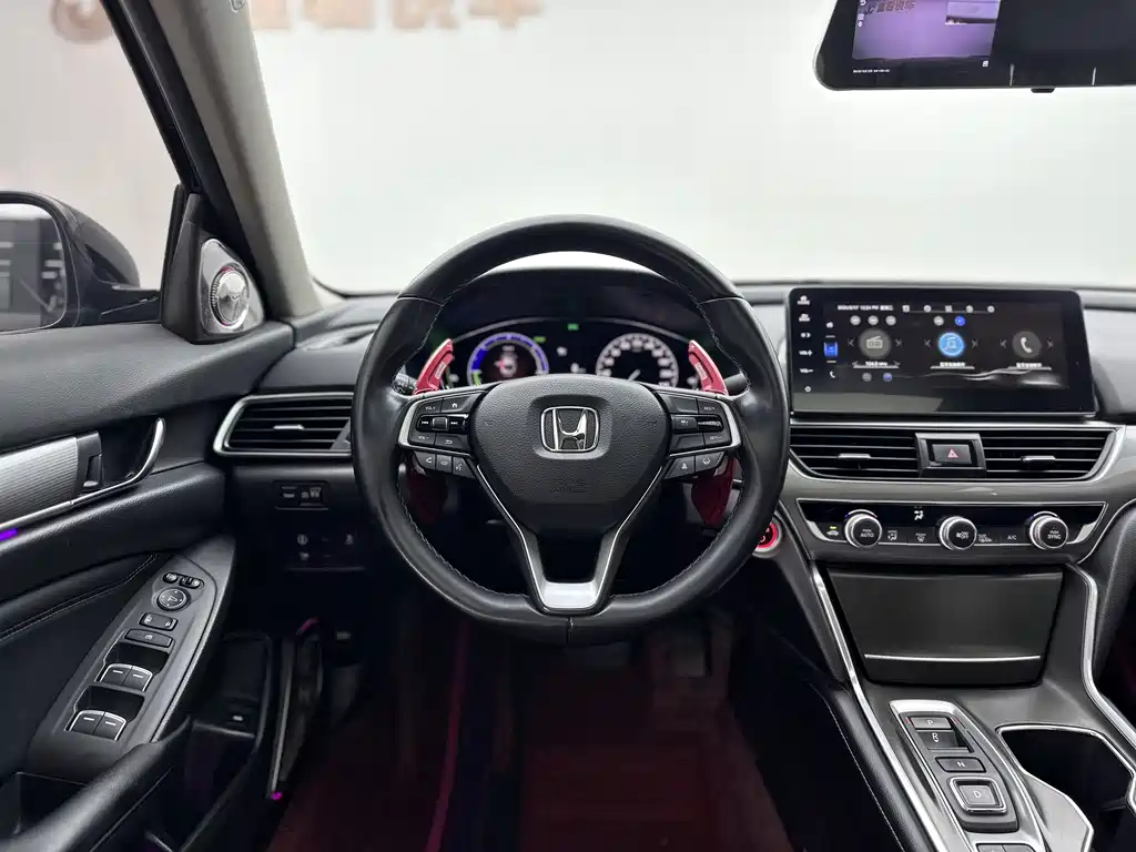 Accord Sharp· Hybrid 2.0 L Sharp Leading
