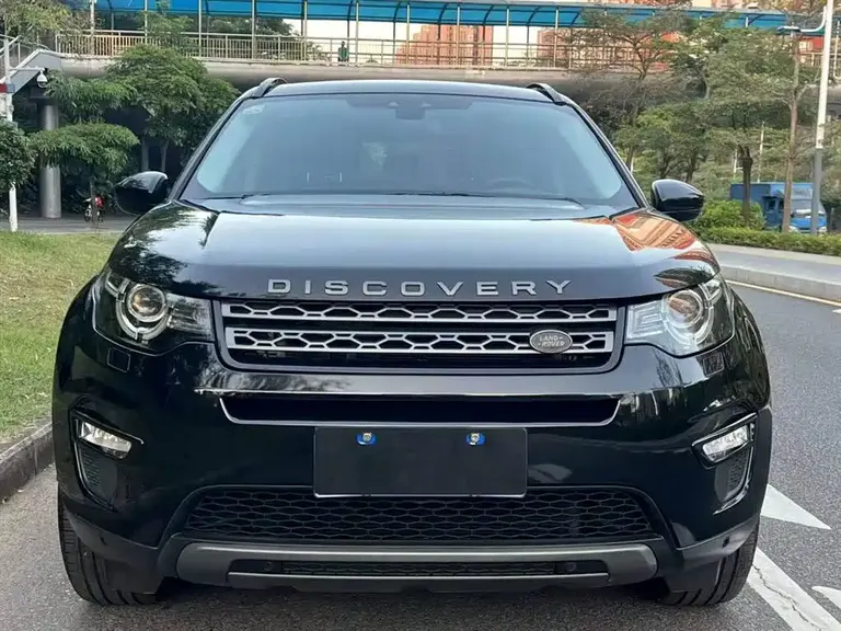 Land Rover Discovery Sport 240 PS SE