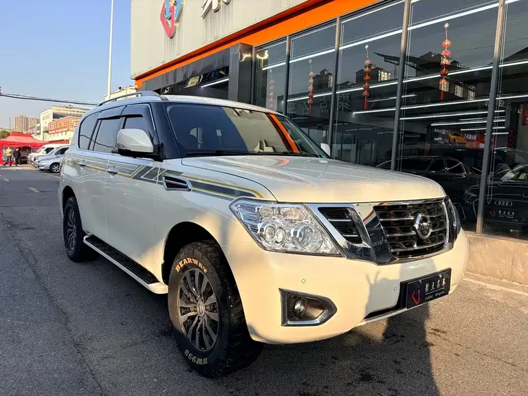 Nissan Patrol 4.0 L Middle East